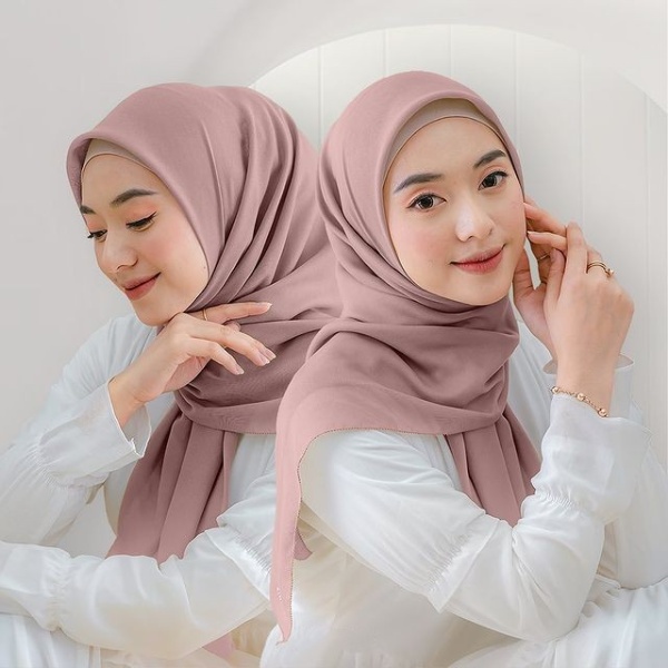 BELLA SQUARE Hijab Segiempat Warna Part1 Jilbab Pollycotton Premium [COD] [Go-Send]-WARDAH