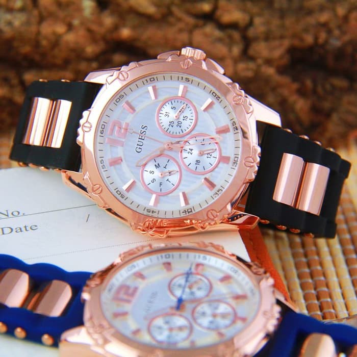 Jam Tangan Wanita GUESS W0325L8 Original
