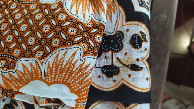 Baju Batik Keluarga Seno Putih Batik Couple Keluarga Gamis 2 Cewek Dan Cowok Anak Terbaru