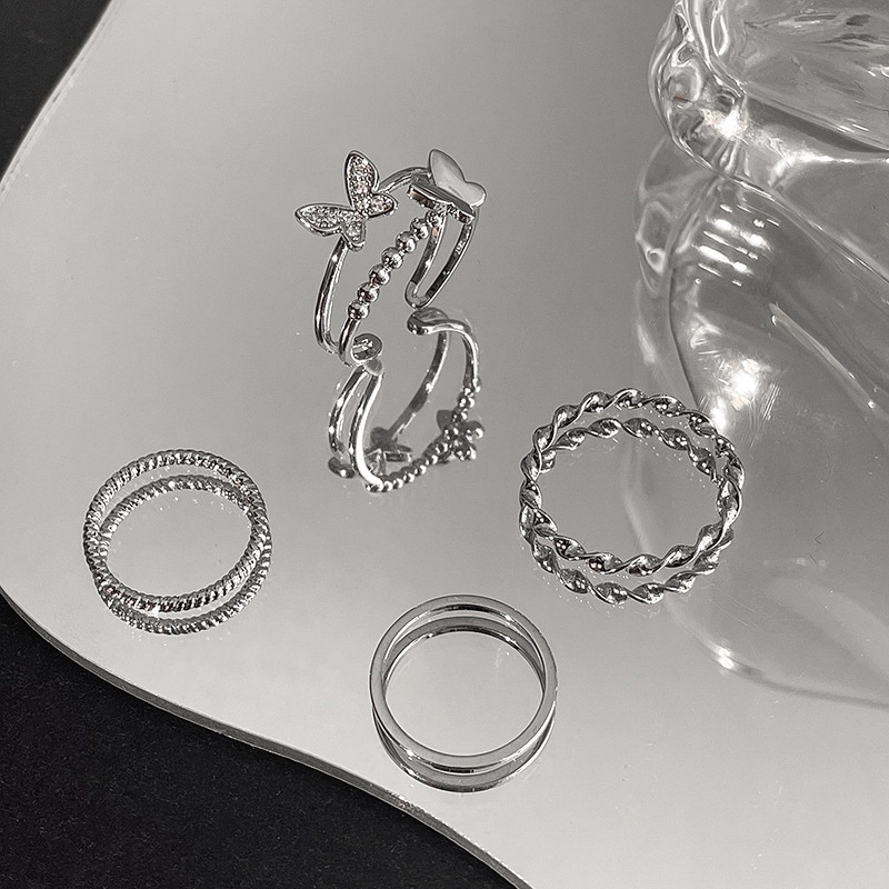 4pcs / Set Cincin Model Terbuka Desain Kupu-Kupu Gaya Vintage Punk Adjustable Untuk Wanita