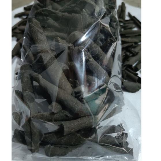 

㊢ AMPO TANAH LIAT SERUT 1/2KG | PENGHILANG PAHIT DAUN PEPAYA DAN PARE|500GR ㆊ