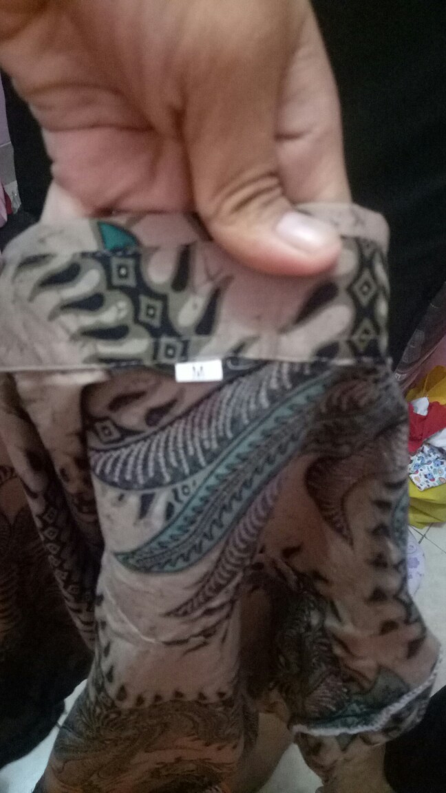 Kemeja Batik Alisan Slimfit | Kemeja Batik Queen Jaya | Alisan Kemeja Batik