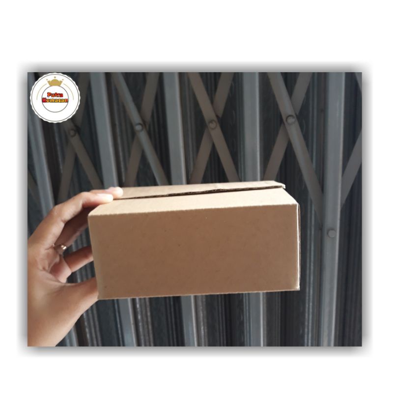 

Kardus kotak kecil 14×10×6 cm/ Kardus dus karton polos