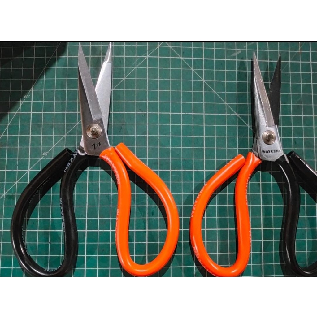 

Gunting Kodok Wayken 1# - Gunting Kain Murah Stainless