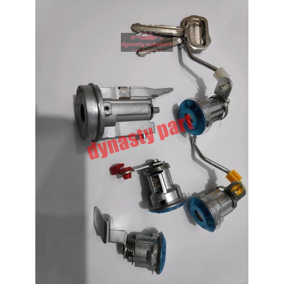 kunci kontak kunci pintu grandmax set