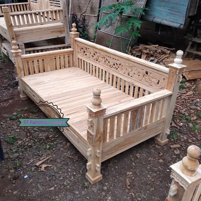 Bale bale jati mentahan bangku kursi Rahwana besar ukuran 200x100cm