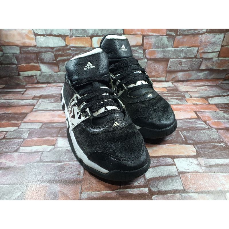 Adidas Regulate Basketball