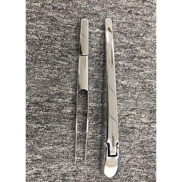TUTUP WIPER BELAKANG XPANDER/TUTUP WIPER BELAKANG XPANDER TERMURAH/AKSESORIS MOBIL XPANDER TERMURAH