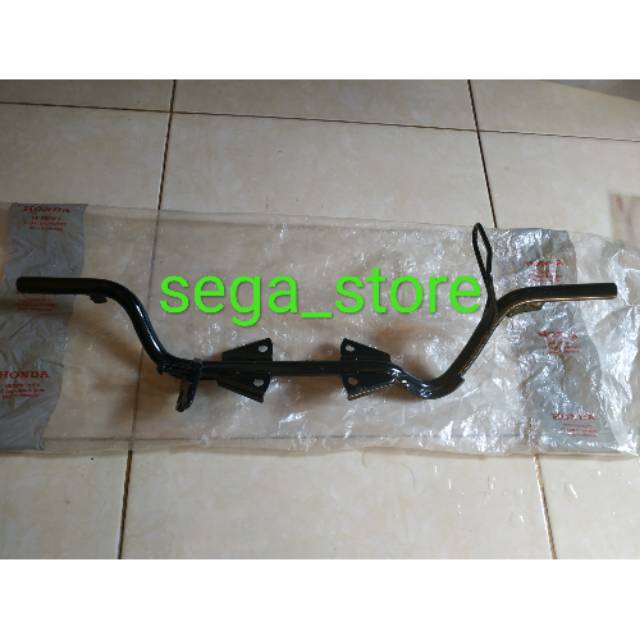 Besi barstep footstep depan honda blade 110 atau revo abs ori original AHM 50610-KWB-920