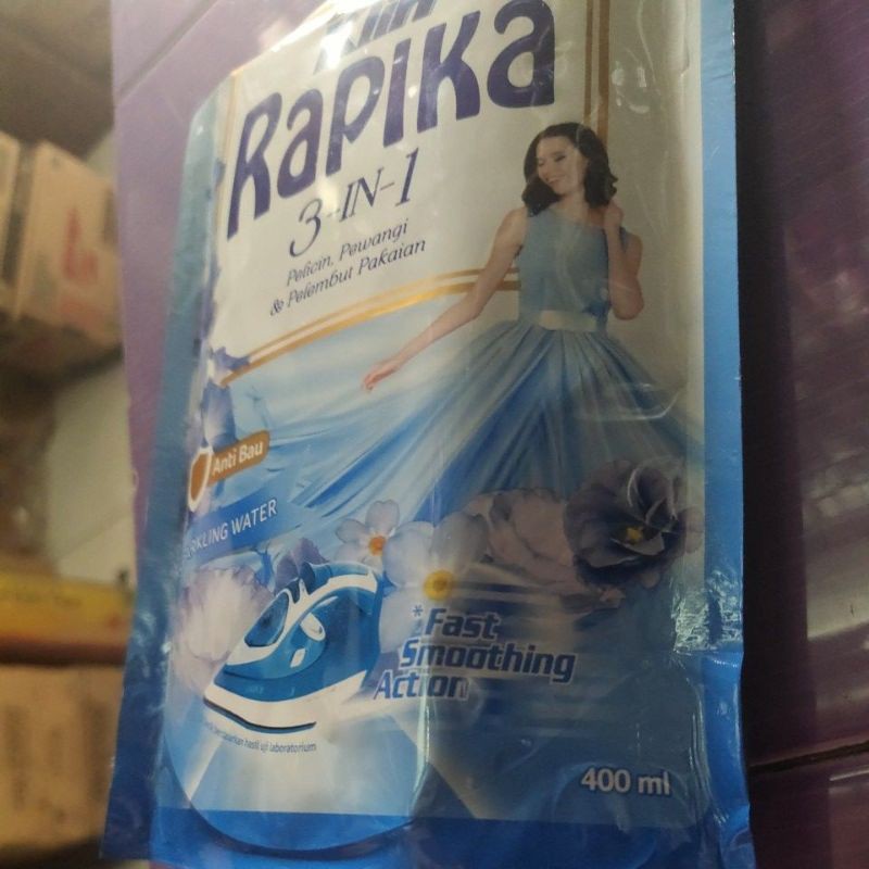 RAPIKA PELICIN PAKAIAN SPARKLING BLUE 400ML, 2 BKS