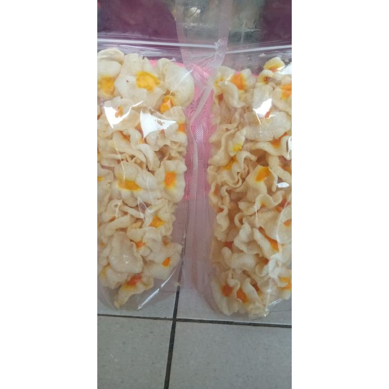 

Kerupuk Telor Asin Khas Tegal