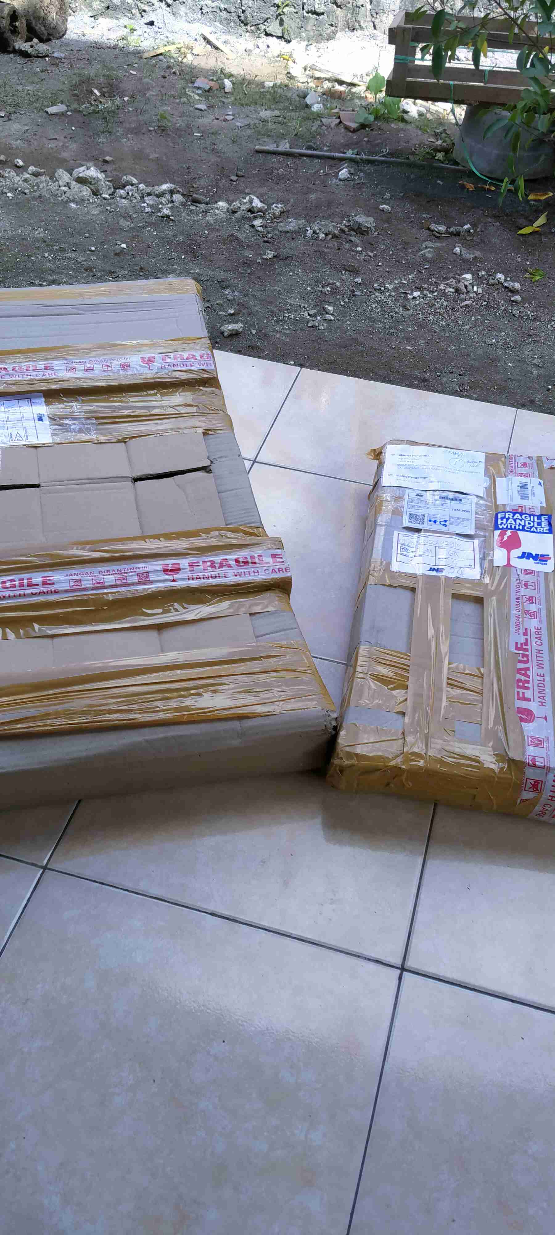 Jendela Aluminium 50x100 Sliding Serat Kayu