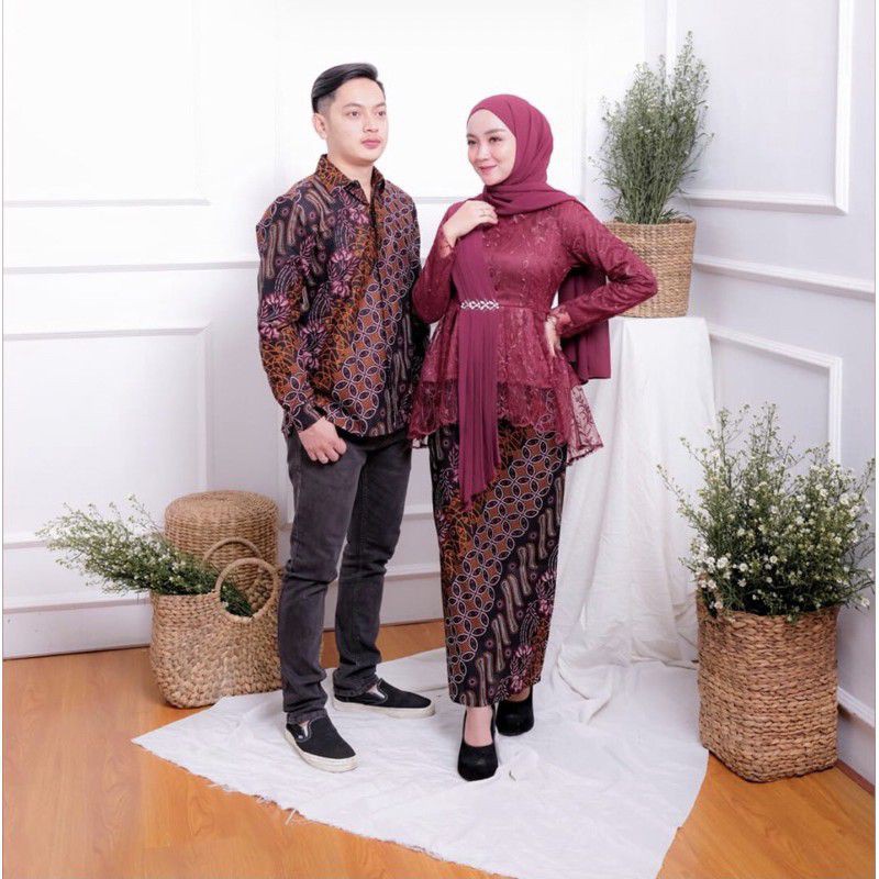 Set Couple Kebaya Batik [Amalia] Maroon dee_batik