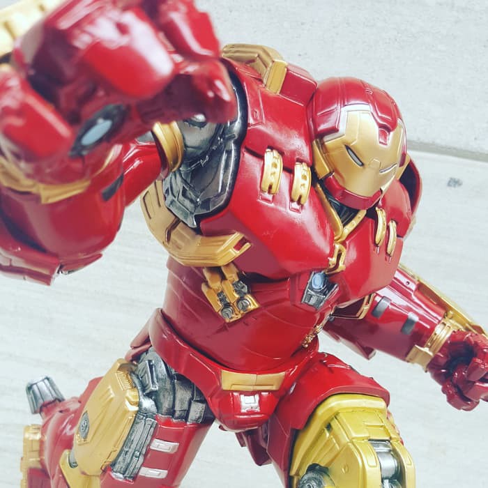mainan action figure hulkbuster statue crazy toys  ER-1470