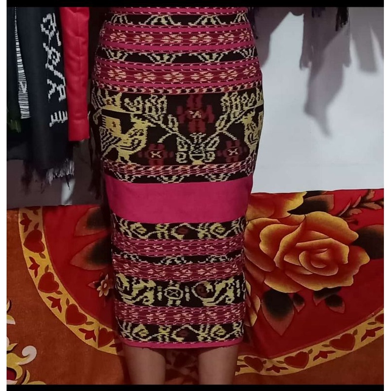 Rok Tenun NTT model Span