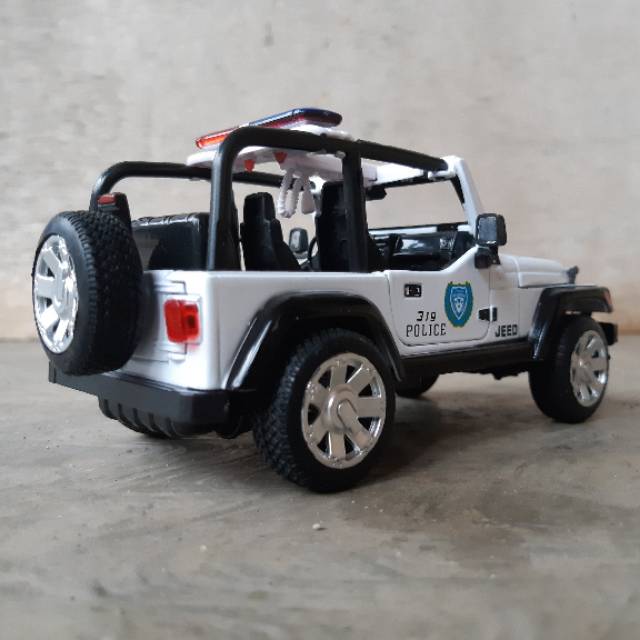 Diecast Jeep Wrangler Police Alloy - Miniatur Mobil Polisi Metal