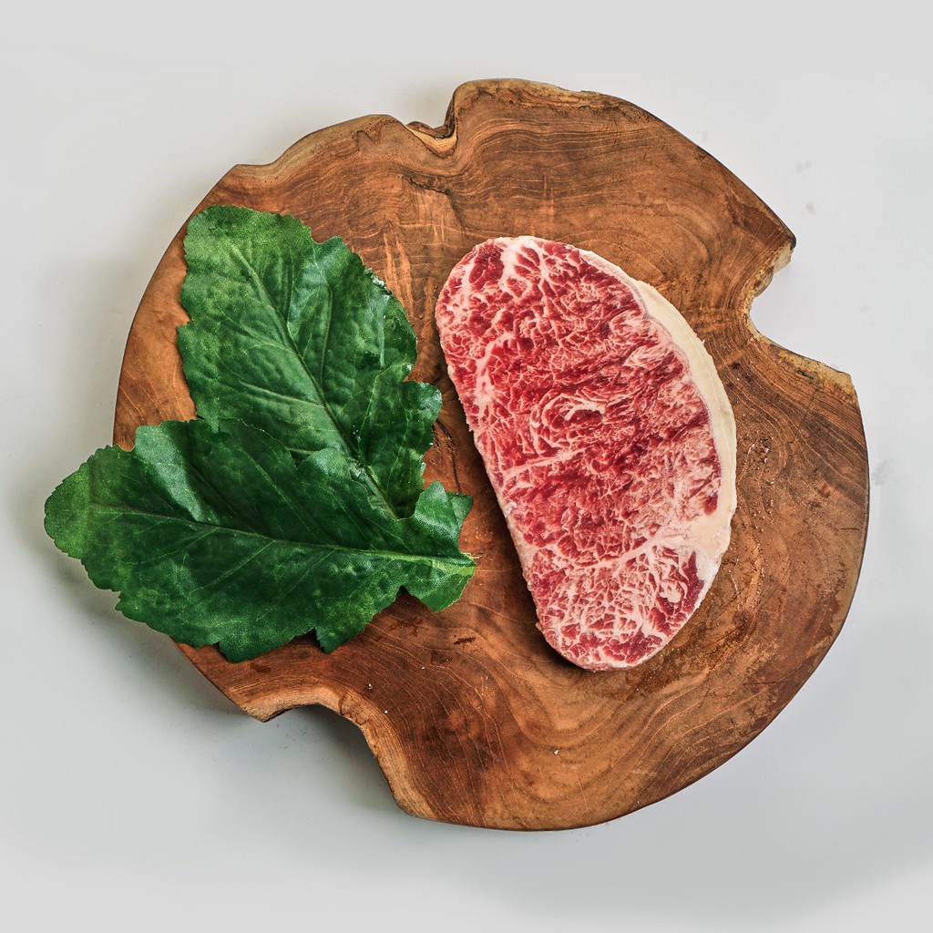 

Sirloin Wagyu Meltique (AUS) - 160 GRAM - READY STOCK