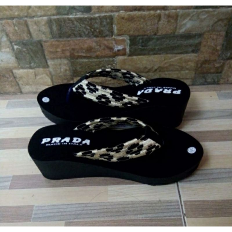 Arkn-SandaL Wanita Wedges PRADA Cod Bayar Di Tempat