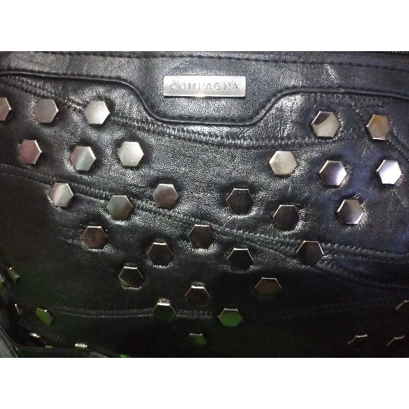 TAS IMPORT PAKU HITAM