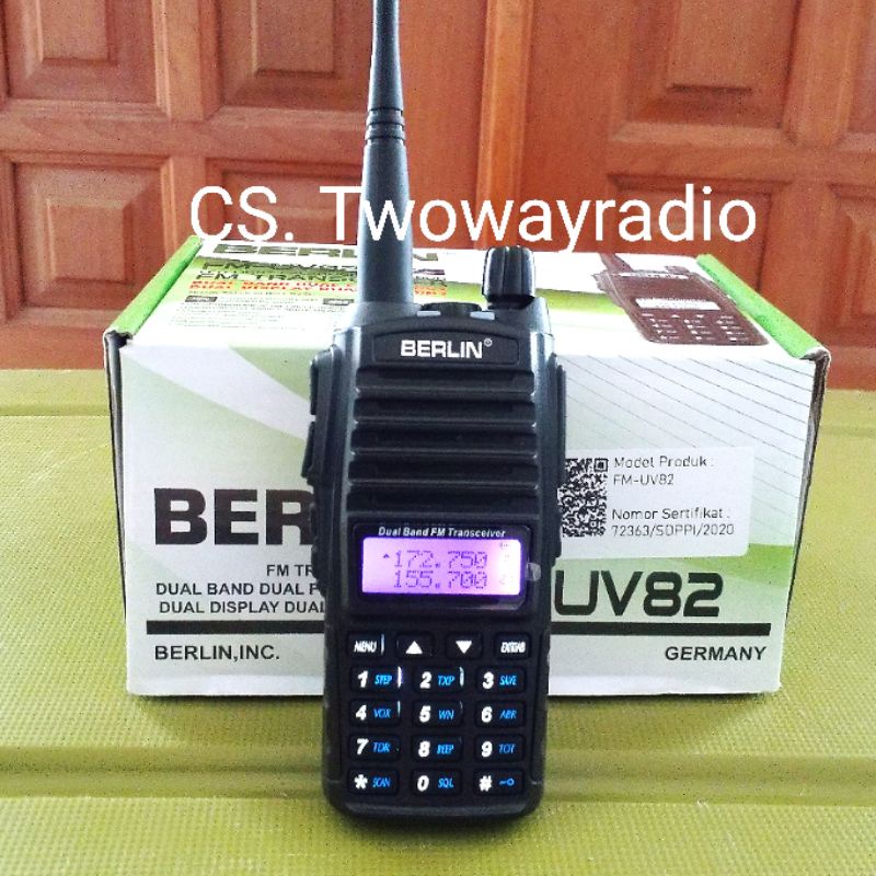 Handy Talky Berlin UV-82 HT UV-82 dual band BL-FM-UV82 Persamaan Baofeng UV82