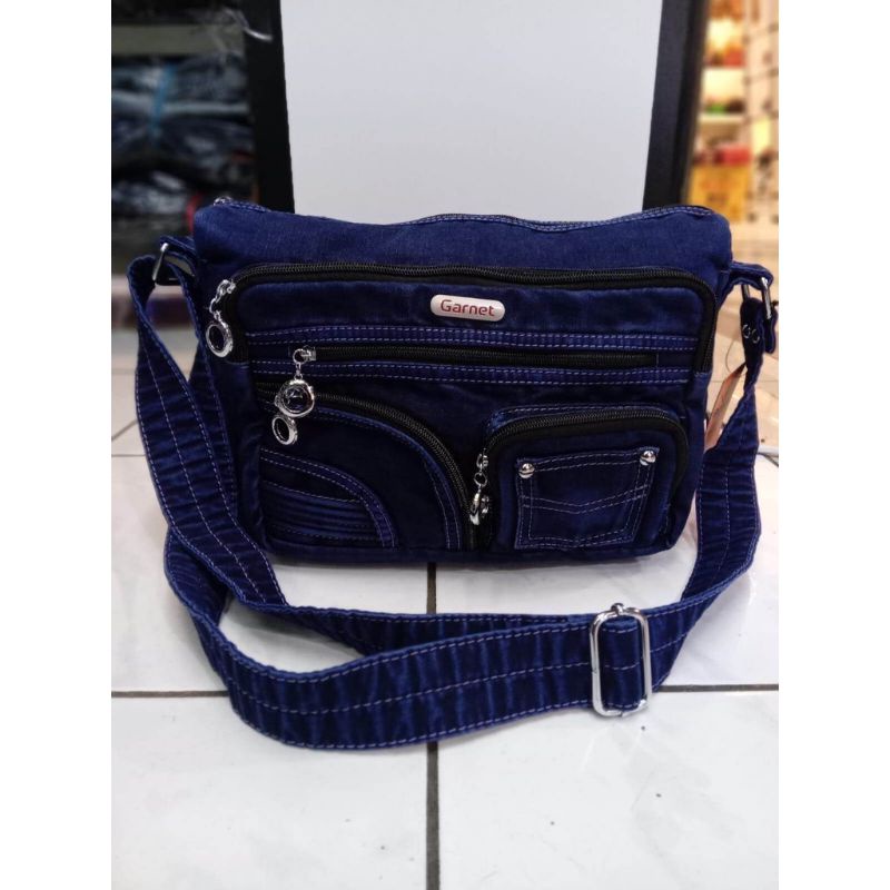 TAS SLEMPANG WANITA BAHAN JEANS GARNET