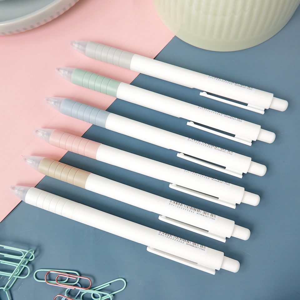 

Milky Sensation Clicky Gel Pen