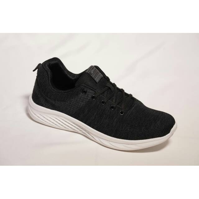 Sepatu sneakers pria Duff Dover