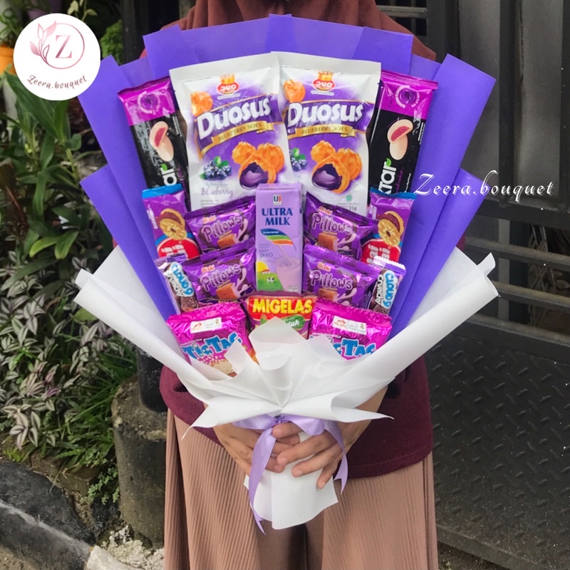 (B21) Buket snack/snack bouquet/bucket snack [INCLUDE: Greeting card+packing]