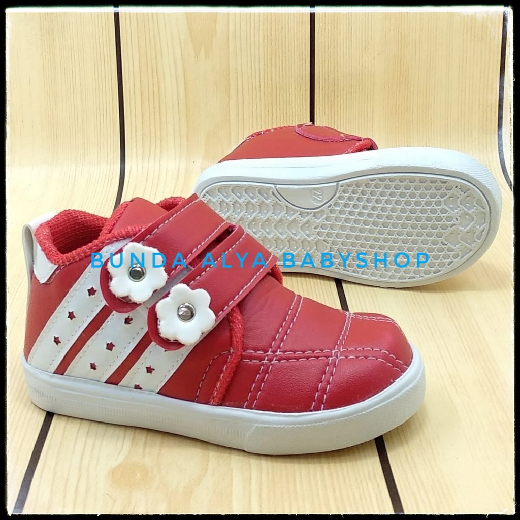 Sepatu Anak Perempuan Usia 1 2 3 4 Tahun Size 22 - 30 Alas Karet MERAH - Sepatu Anak Cewek Anti Licin Alas Karet