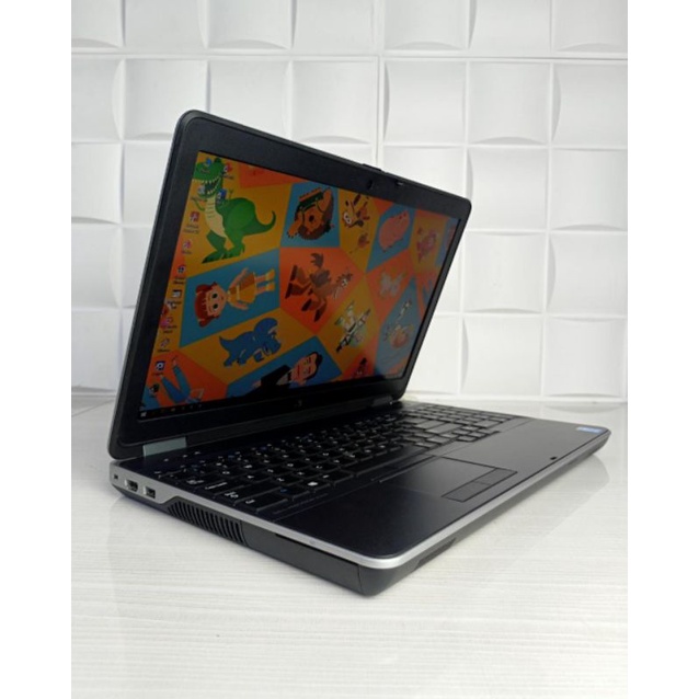 Laptop Dell Precision M2800 Core i7 Gen4 Ram 16Gb Ssd 512Gb