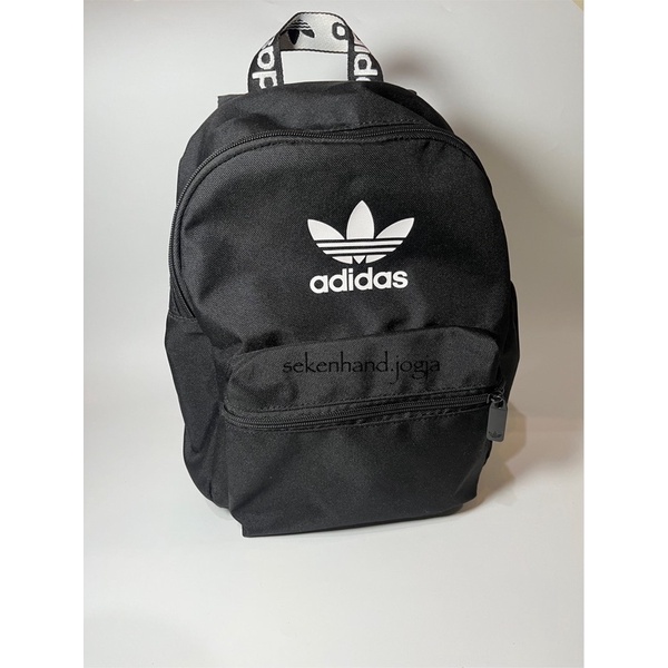 [PRELOVED] Adidas Adicolor Classic Small Backpack