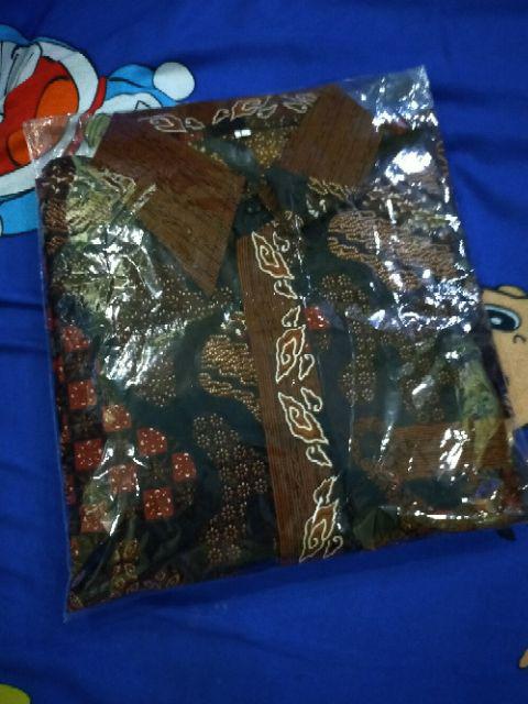 Kemeja Batik Motif Laba Laba