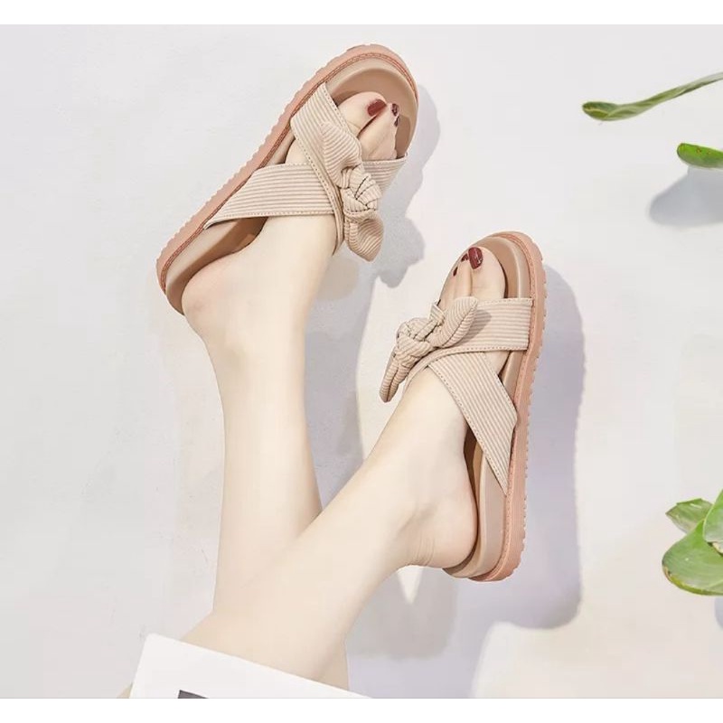 Sandal Wedges Wanita Terbaru / Sandal Slop Wanita / Sandal Wanita Alana / Sendal Wanita Platform Fashion Korea / Bisa Cod