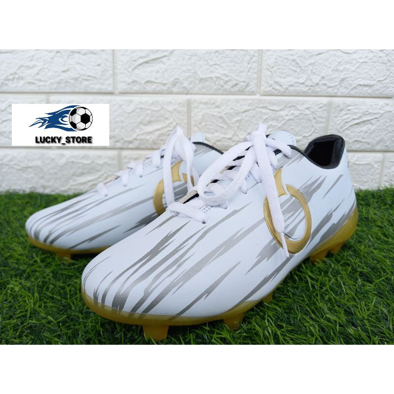 ORTUSEIGHT/SEPATU SEPAK BOLA TERBARU/SEPATU BOLA ORTUSEIGHT RAVEN FG WHITE GOLD