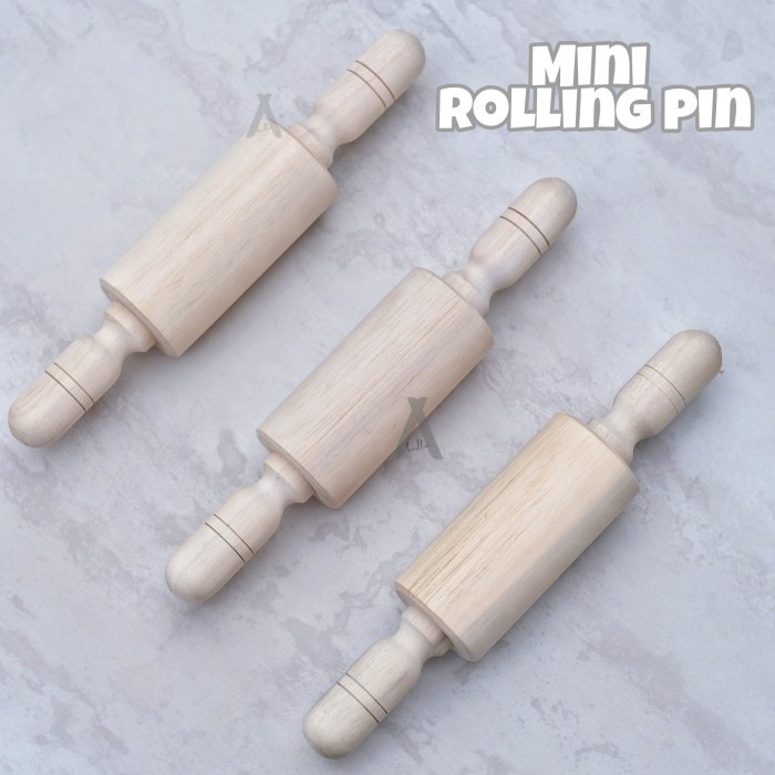 

KUE-PENGHIAS-ALAT- GILINGAN ADONAN KUE MINI ROLLING PIN PROPERTI FOTO -ALAT-PENGHIAS-KUE.