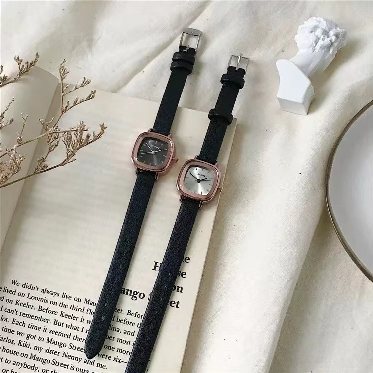 Jam Tangan Kecil Wanita Analog Strap Pu Dial Gaya Retro Korea Jam Tangan Bisnis