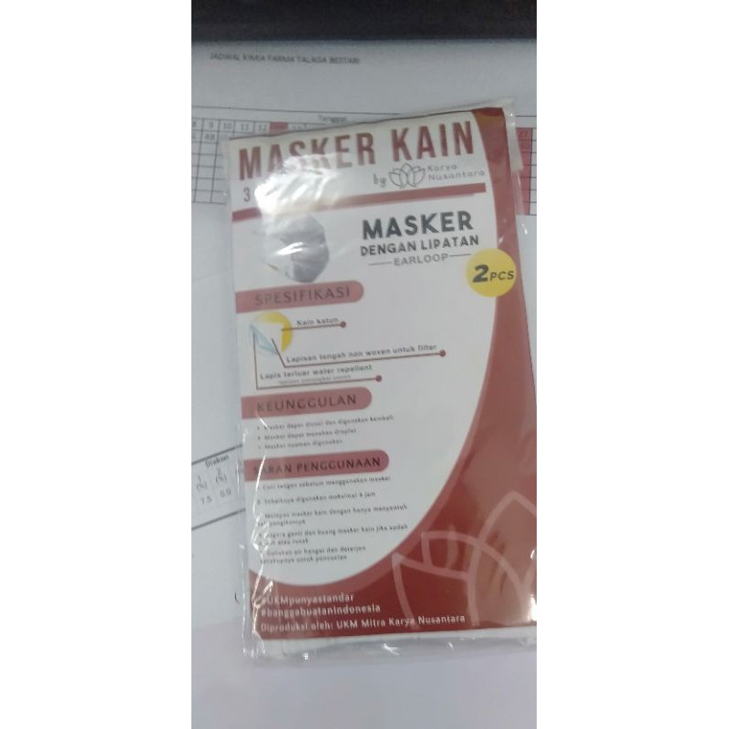 masker kain isi 2 kimia Farma terbaru