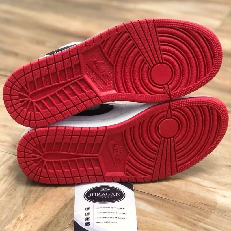 Nike Air Jordan 1 Low &quot;White/University Red-Black&quot;