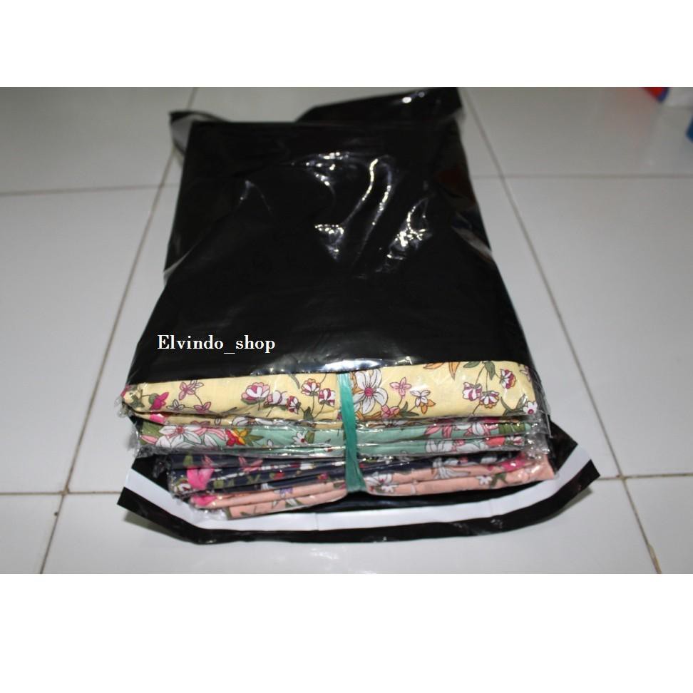 

Buy it Now☮ Perekat lem/polymailer 35x50cm isi 50pics plastik packing olshop Langsung Kirim ⁑