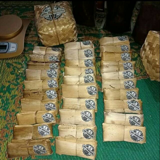 

KOPI PRINGGADING (mulai dari Rp 5.000-80.000)