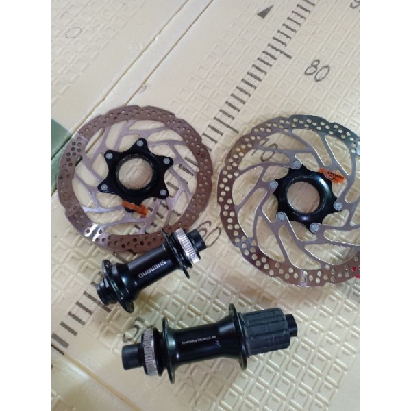 hubfreehub Shimano mt400+rotor