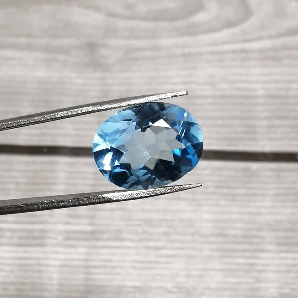 Natural Batu Permata Swiss Blue Topaz