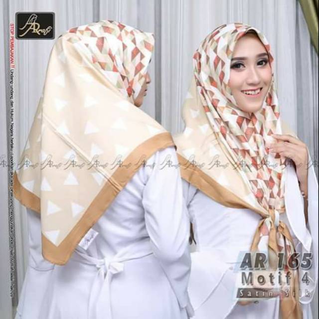 AR 165 motif4 satin silk