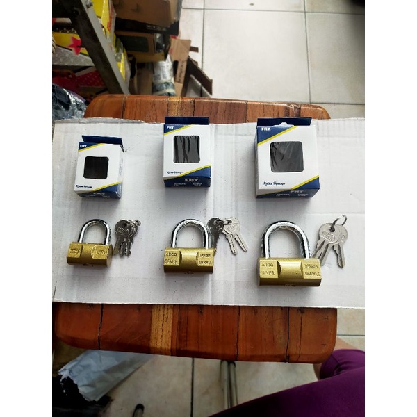 Gembok cakram motor. gembok pagar. gembok gudang. gembok bulat