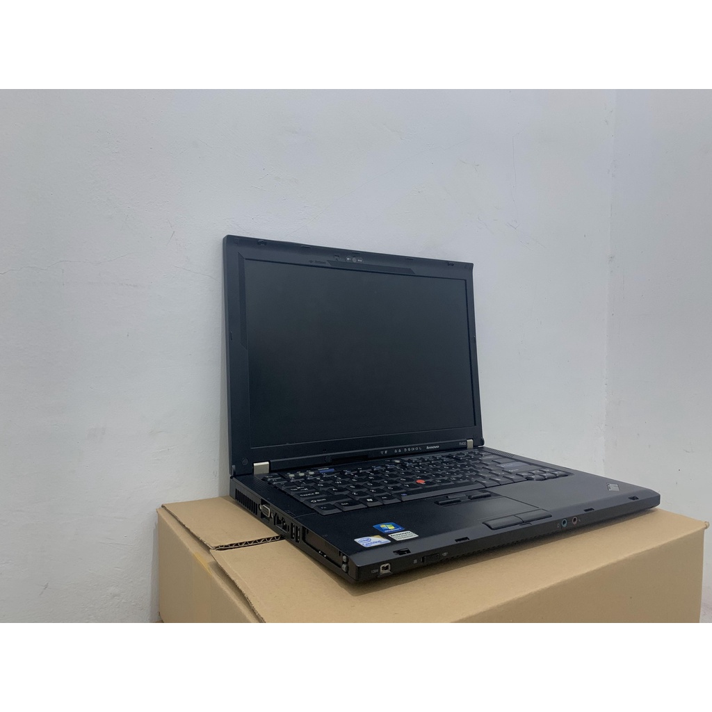 Laptop-Murah-Lenovo R400-Core 2 Duo-Ram 2GB-HDD160GB-Kamera-DVD-Design-Gaming-Win7-Siap Pakai