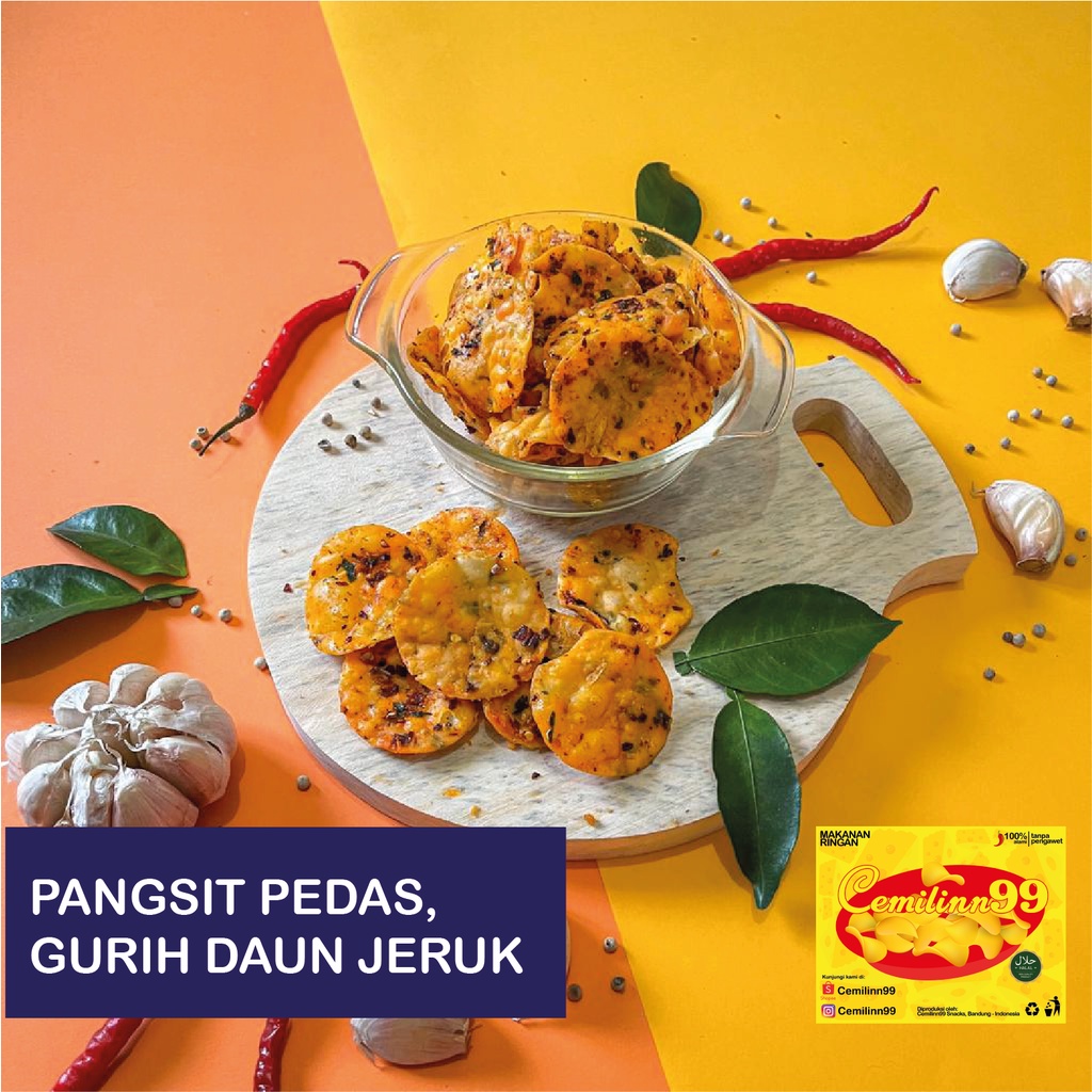 

Pangsit pedas, gurih daun jeruk 150gr - Cemilin99