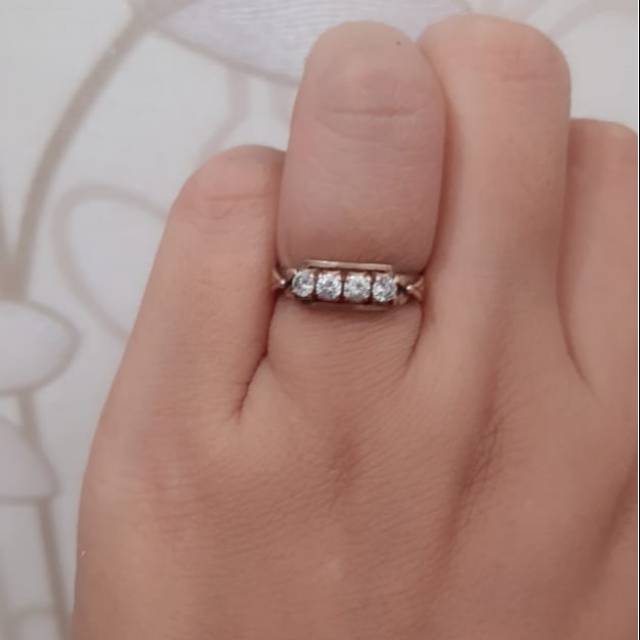 Cincin Listring Berlian