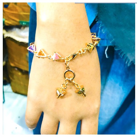 Gelang tangan wanita // gelang tangan //gelang permata model segitiga// perhiasan lapis emas /gelang