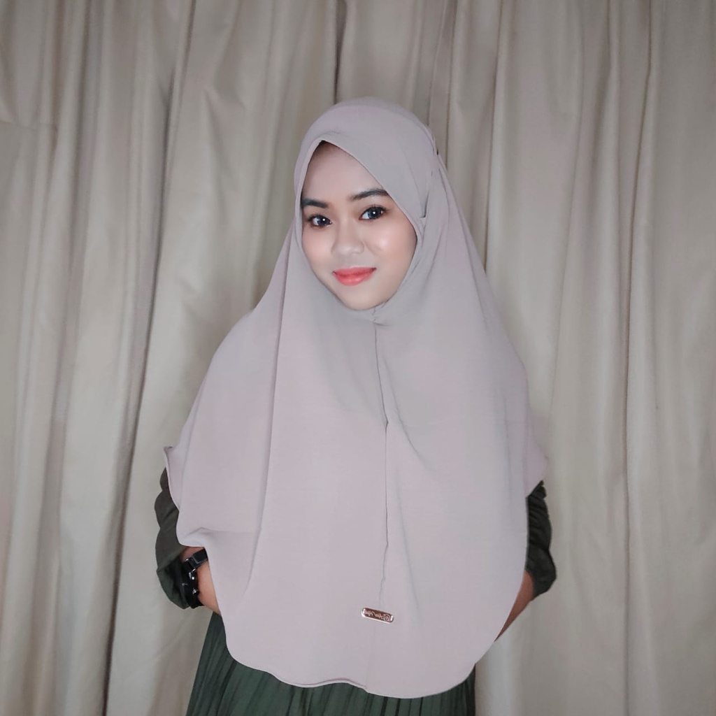 Ainahijab Bergo Crinkle Airflow Kancing Premium