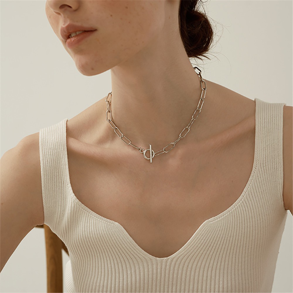 【COD Tangding】Ins Kalung Choker Clavicle Pendek Dengan Gesper Untuk Wanita